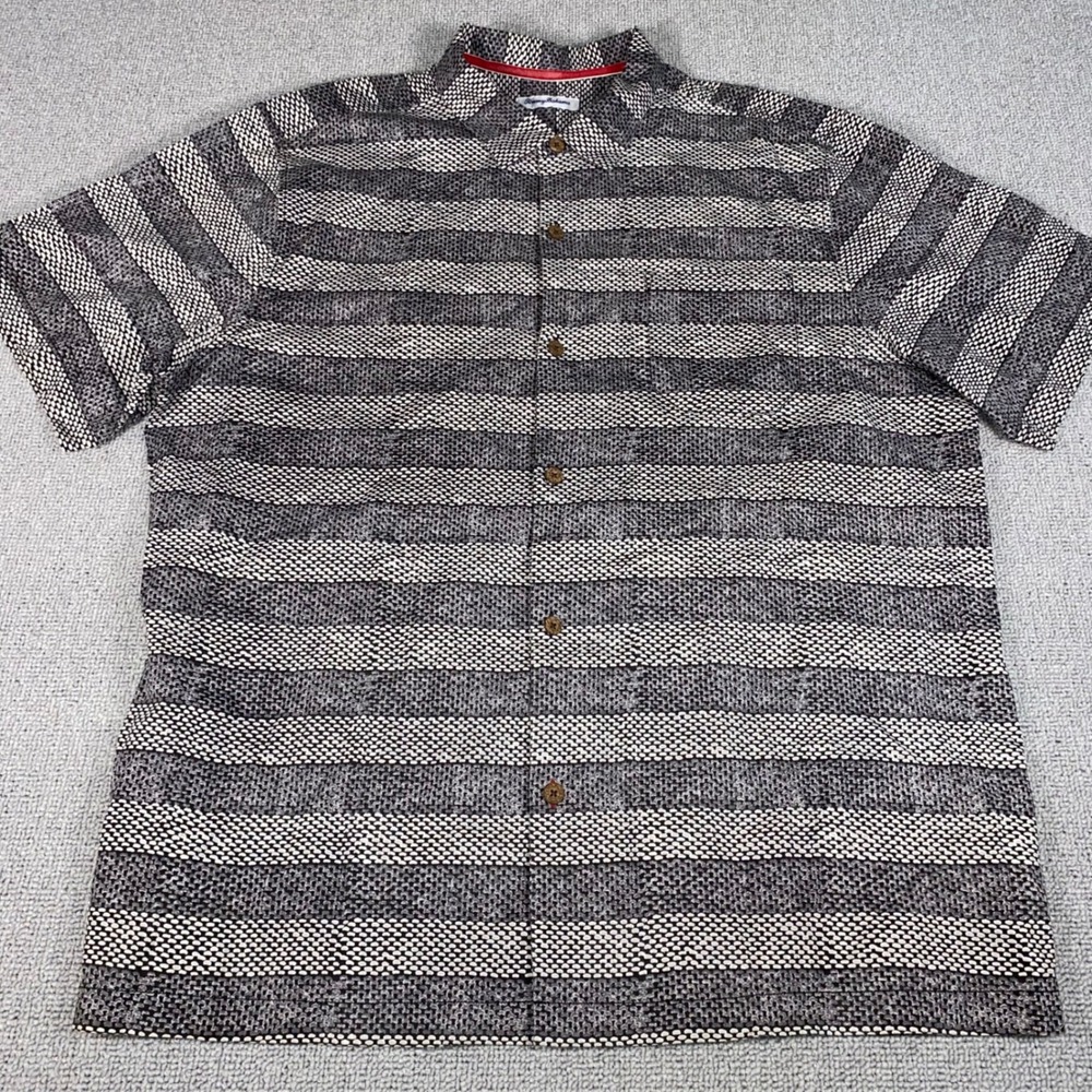 Tommy Bahama Button Down Shirt Mens XXL Grey Striped Short Sleeve Casual Pocket